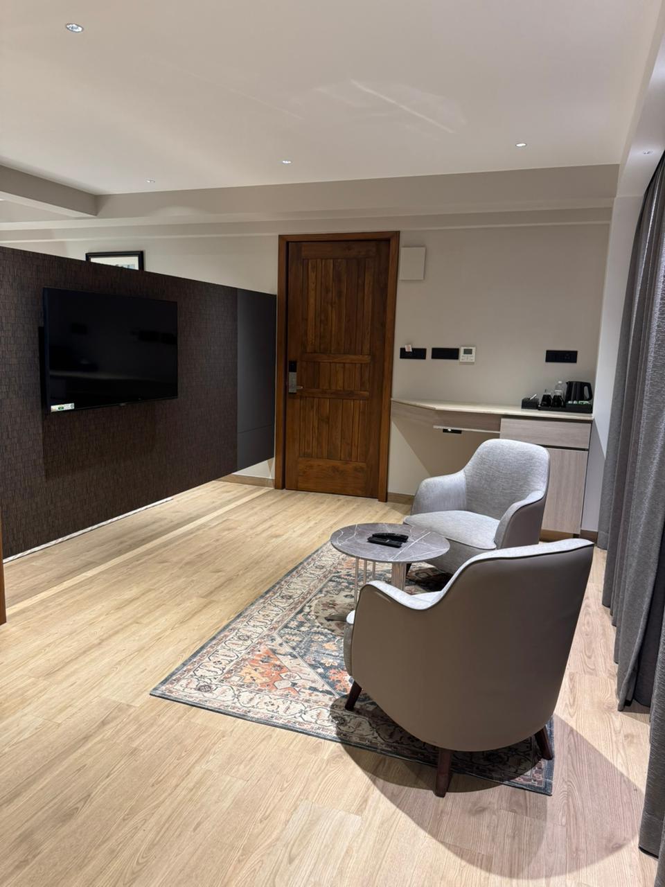 Club Suites